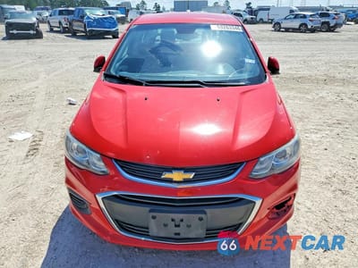 Piąte zdjęcie samochodu w środku: 2017 CHEVROLET SONIC LS VIN:1G1JB5SH2H4169884 - miniatura