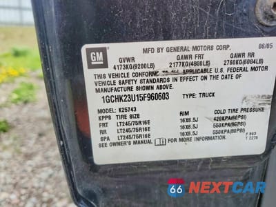 Zdjęcie 12 z 12 samochodu: 2005 CHEV SILVERADO CREW CAB ( VIN:1GCHK23U15F960603 - miniatura