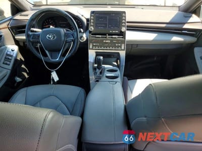 Zdjęcie 8 z 12 samochodu: 2020 TOYOTA AVALON XLE VIN:4T1AZ1FB5LU044450 - miniatura