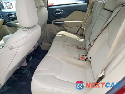 Zdjęcie 11 z 14 samochodu: 2019 JEEP CHEROKEE LATITUDE VIN:1C4PJLCXXKD160730 - miniatura