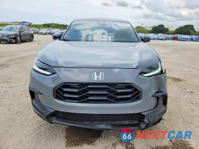 Piąte zdjęcie samochodu w środku: 2026 HONDA HR-V SPORT VIN:3CZRZ1H54TM709142 - miniatura