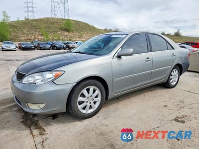2005 TOYOTA CAMRY SE 4T1BE32K75U518435 - główne zdjęcie licytacji z USA - miniatura