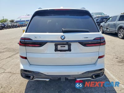 Zdjęcie 6 z 14 samochodu: 2025 BMW X7 XDRIVE40I VIN:5UX23EM01S9Z34687 - miniatura