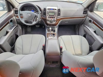 Zdjęcie 8 z 13 samochodu: 2012 HYUNDAI SANTA FE GLS VIN:5XYZGDAB3CG104037 - miniatura