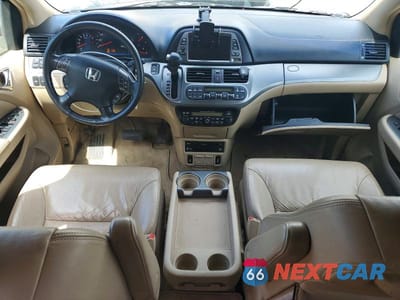 Zdjęcie 8 z 14 samochodu: 2005 HONDA ODYSSEY TOURING VIN:5FNRL38825B078458 - miniatura