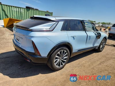 Trzecie zdjęcie samochodu z tyłu: 2024 CADILLAC LYRIQ SPORT VIN:1GYKPWRL5RZ128225 - miniatura