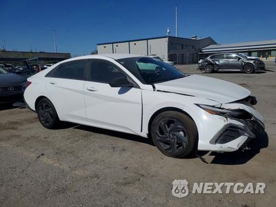 Czwarte zdjęcie samochodu z boku: 2026 HYUNDAI ELANTRA SEL SPORT VIN:KMHLM4DG5TU192198 - miniatura