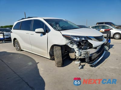 Czwarte zdjęcie samochodu z boku: 2025 TOYOTA SIENNA LE VIN:5TDKRKEC5SS227021 - miniatura