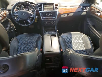 Zdjęcie 8 z 13 samochodu: 2014 MERCEDES-BENZ GL 450 4MATIC VIN:4JGDF7CEXEA399626 - miniatura