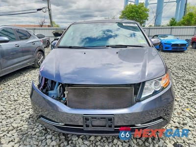 Piąte zdjęcie samochodu w środku: 2017 HONDA ODYSSEY EXL VIN:5FNRL5H62HB014676 - miniatura