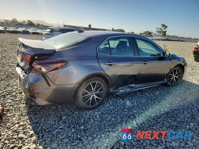 Trzecie zdjęcie samochodu z tyłu: 2023 TOYOTA CAMRY SE VIN:4T1G11AK8PU811061 - miniatura