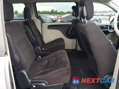 Zdjęcie 11 z 13 samochodu: 2014 DODGE GRAND CARAVAN SE VIN:2C4RDGBG5ER353586 - miniatura