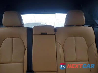 Zdjęcie 10 z 13 samochodu: 2019 VOLVO XC40 T5 INSCRIPTION VIN:YV4162UL9K2101805 - miniatura