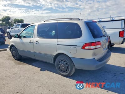 Drugie zdjęcie samochodu z przodu: 2001 TOYOTA SIENNA LE VIN:4T3ZF13C61U361571 - miniatura