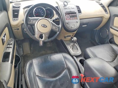 Zdjęcie 8 z 12 samochodu: 2013 KIA SOUL ! VIN:KNDJT2A68D7582923 - miniatura