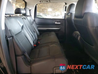 Zdjęcie 10 z 12 samochodu: 2017 TOYOTA TUNDRA CREWMAX LIMITED VIN:5TFHW5F11HX582756 - miniatura