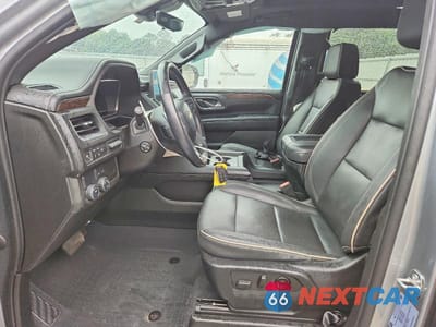 Zdjęcie 7 z 13 samochodu: 2023 CHEVROLET SUBURBAN C1500 PREMIER VIN:1GNSCFKD9PR185133 - miniatura