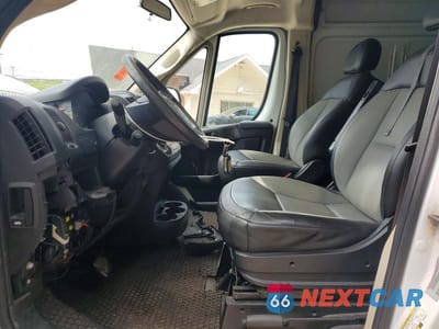 Zdjęcie 7 z 13 samochodu: 2017 RAM PROMASTER 2500 2500 HIGH VIN:3C6TRVCG4HE546819 - miniatura