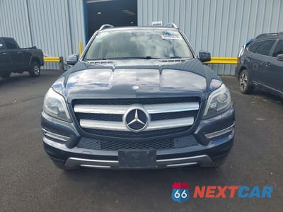 Piąte zdjęcie samochodu w środku: 2014 MERCEDES-BENZ GL 450 4MATIC VIN:4JGDF7CE2EA283966 - miniatura