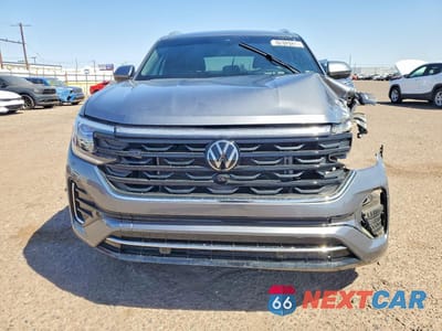 Piąte zdjęcie samochodu w środku: 2024 VOLKSWAGEN ATLAS CROSS SPORT SEL PREMIUM R-LINE VIN:1V2FE2CA6RC209653 - miniatura