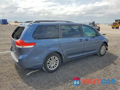 Trzecie zdjęcie samochodu z tyłu: 2014 TOYOTA SIENNA XLE 8-PASSENGER VIN:5TDYK3DC2ES508123 - miniatura