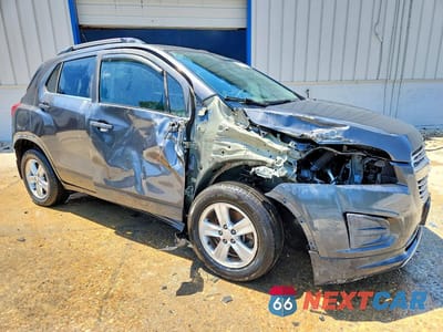 Czwarte zdjęcie samochodu z boku: 2016 CHEVROLET TRAX 1LT VIN:3GNCJLSB1GL279652 - miniatura