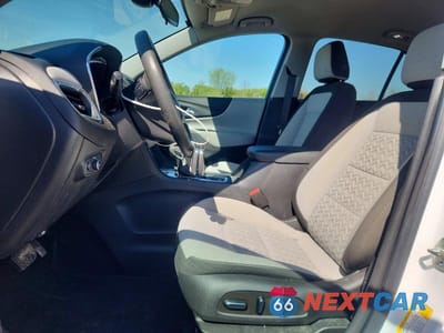 Zdjęcie 7 z 12 samochodu: 2022 CHEVROLET EQUINOX LT VIN:3GNAXUEV8NL253175 - miniatura