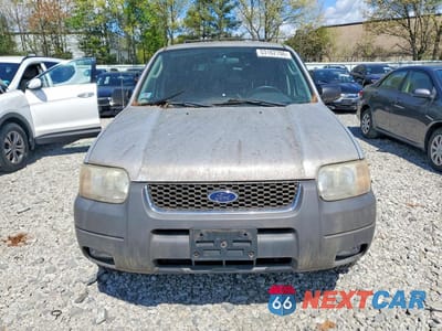 Piąte zdjęcie samochodu w środku: 2003 FORD ESCAPE XLT VIN:1FMYU03143KE22028 - miniatura