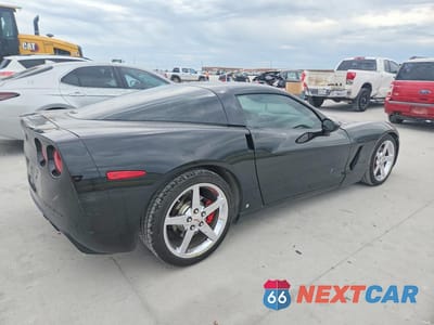 Trzecie zdjęcie samochodu z tyłu: 2008 CHEVROLET CORVETTE VIN:1G1YY26W485107367 - miniatura