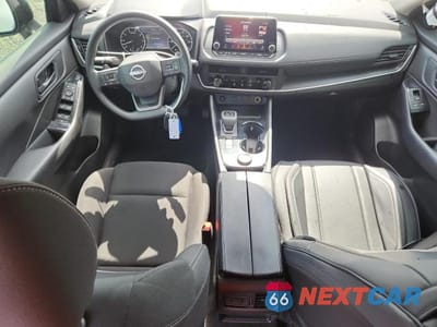 Zdjęcie 8 z 13 samochodu: 2025 NISSAN ROGUE S VIN:5N1BT3AB8SC789920 - miniatura