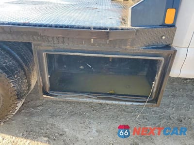 Zdjęcie 9 z 10 samochodu: 2020 FORD F350 SUPER DUTY VIN:1FD8W3GT9LEC52920 - miniatura