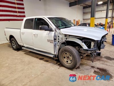 Czwarte zdjęcie samochodu z boku: 2020 RAM 1500 CLASSIC SLT VIN:1C6RR6TT7LS136275 - miniatura
