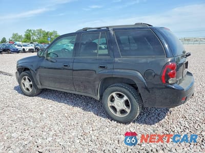 Drugie zdjęcie samochodu z przodu: 2008 CHEVROLET TRAILBLAZER LS VIN:1GNDT13S482132018 - miniatura