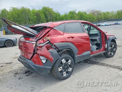 Trzecie zdjęcie samochodu z tyłu: 2025 HYUNDAI KONA SEL VIN:KM8HBCAB0SU307383 - miniatura