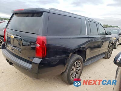 Trzecie zdjęcie samochodu z tyłu: 2018 CHEVROLET SUBURBAN K1500 LT VIN:1GNSKHKC8JR208821 - miniatura