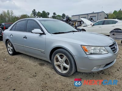 Czwarte zdjęcie samochodu z boku: 2010 HYUNDAI SONATA SE V6 VIN:5NPEU4AF5AH618777 - miniatura