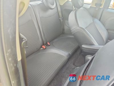 Zdjęcie 10 z 12 samochodu: 2019 FIAT 500 POP VIN:3C3CFFKH8KT716589 - miniatura