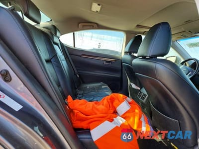 Zdjęcie 10 z 12 samochodu: 2013 LEXUS ES 350 VIN:JTHBK1GG6D2076181 - miniatura