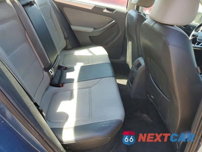 Zdjęcie 10 z 12 samochodu: 2016 VOLKSWAGEN JETTA HYBRID VIN:3VW637AJXGM417597 - miniatura