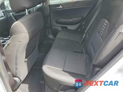 Zdjęcie 11 z 13 samochodu: 2018 KIA SPORTAGE LX VIN:KNDPMCAC3J7346548 - miniatura
