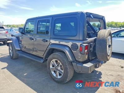 Drugie zdjęcie samochodu z przodu: 2022 JEEP WRANGLER UNLIMITED SAHARA VIN:1C4HJXEG6NW267825 - miniatura