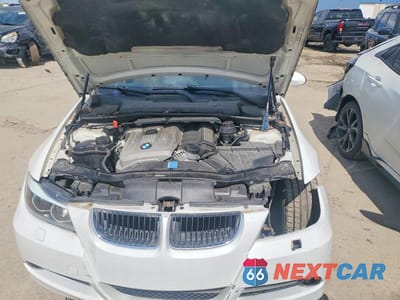 Zdjęcie 11 z 12 samochodu: 2006 BMW 325 XI VIN:WBAVD13516KV12268 - miniatura