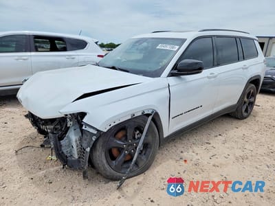 2023 JEEP GRAND CHEROKEE L LAREDO 1C4RJKAG5P8900089 - główne zdjęcie licytacji z USA - miniatura