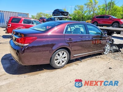 Trzecie zdjęcie samochodu z tyłu: 2011 TOYOTA AVALON BASE VIN:4T1BK3DB5BU391928 - miniatura