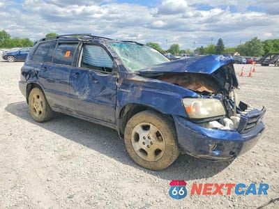 Czwarte zdjęcie samochodu z boku: 2005 TOYOTA HIGHLANDER LIMITED VIN:JTEEP21A450124862 - miniatura