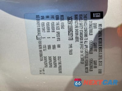 Zdjęcie 12 z 12 samochodu: 2008 CHEVROLET SILVERADO K1500 VIN:3GCEK13388G227178 - miniatura