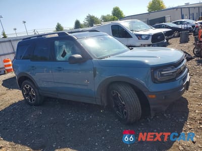 Czwarte zdjęcie samochodu z boku: 2021 FORD BRONCO SPORT OUTER BANKS VIN:3FMCR9C69MRB05581 - miniatura