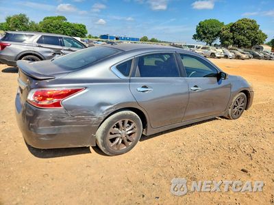 Trzecie zdjęcie samochodu z tyłu: 2015 NISSAN ALTIMA 2.5 S VIN:1N4AL3AP7FC480916 - miniatura