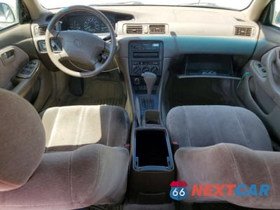 Zdjęcie 8 z 12 samochodu: 1997 TOYOTA CAMRY LE VIN:4T1BG22K3VU792672 - miniatura