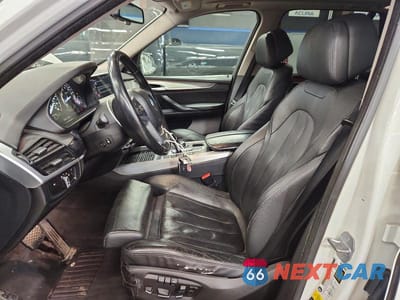 Zdjęcie 7 z 13 samochodu: 2016 BMW X5 XDRIVE35I VIN:5UXKR0C54G0P26703 - miniatura